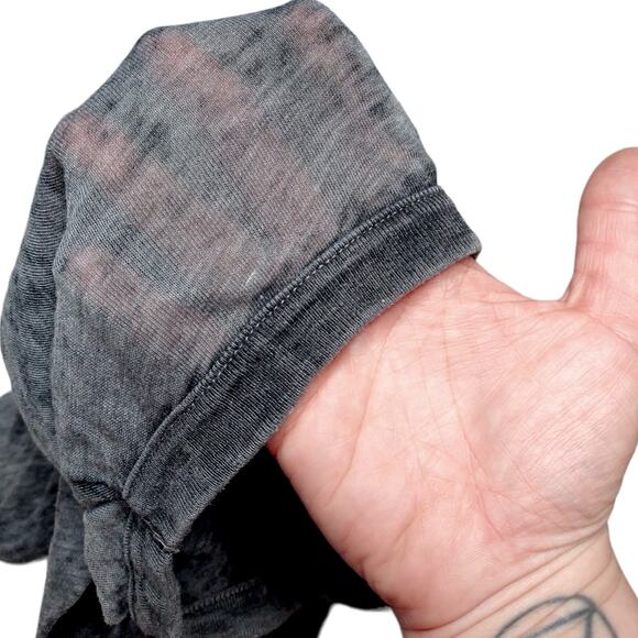 Pink Floyd Oversized Distressed Gray Shirt size Medium Vintage Style - Picture 4 of 6